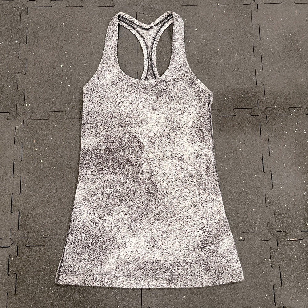 Lululemon Women’s Tank Size 4 Spacedye